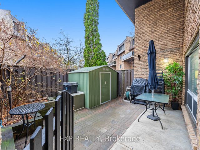 35 - 120 Ling Rd
