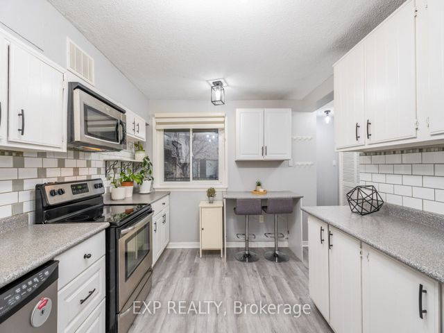 35 - 120 Ling Rd