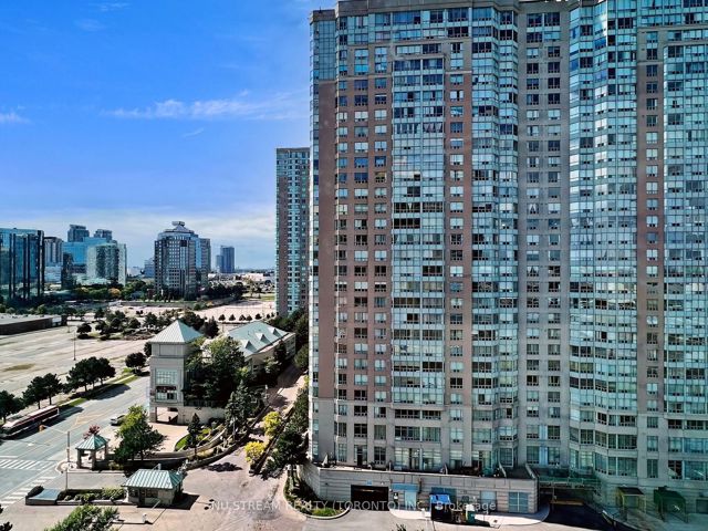 2007 - 18 Lee Centre Dr
