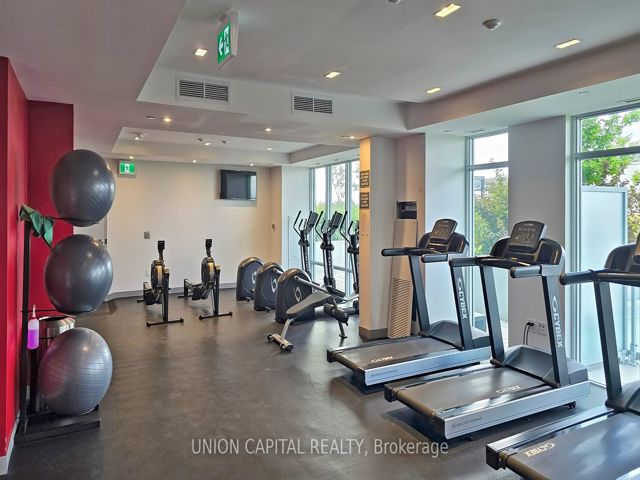 610 - 3220 Sheppard Ave E