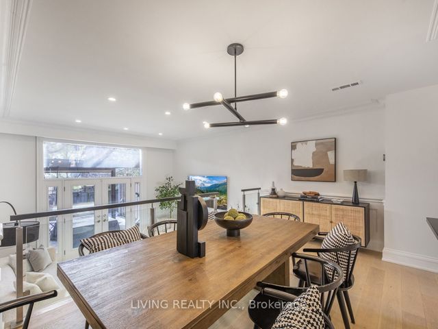 7 - 155 Woodbine Ave