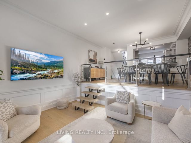 7 - 155 Woodbine Ave