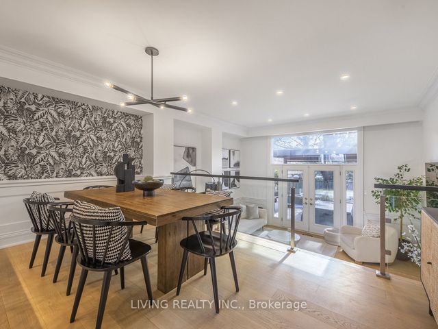 7 - 155 Woodbine Ave
