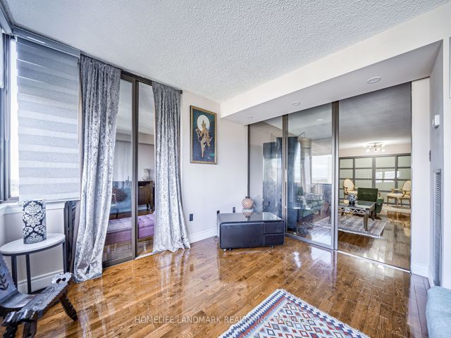 2105 - 2330 Bridletowne Circ