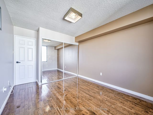 2105 - 2330 Bridletowne Circ
