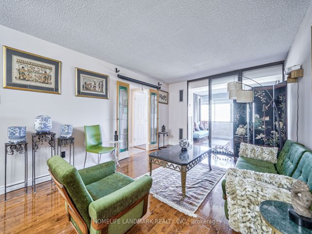 2105 - 2330 Bridletowne Circ
