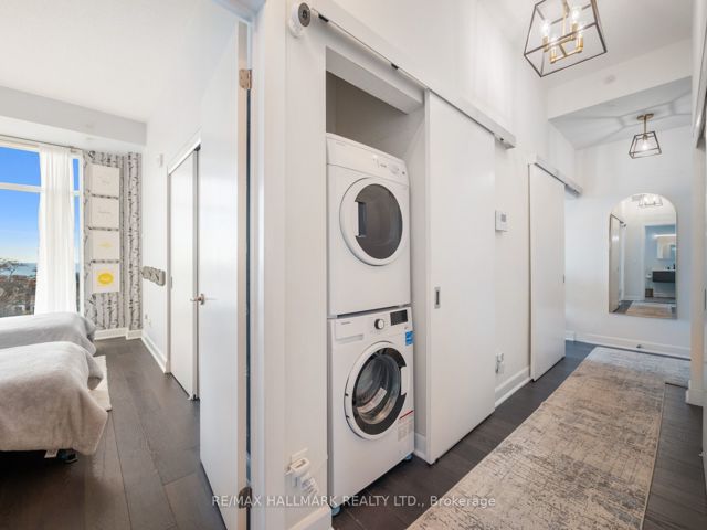 PH4 - 580 Kingston Rd