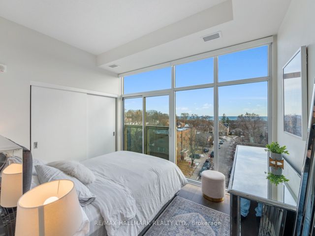 PH4 - 580 Kingston Rd