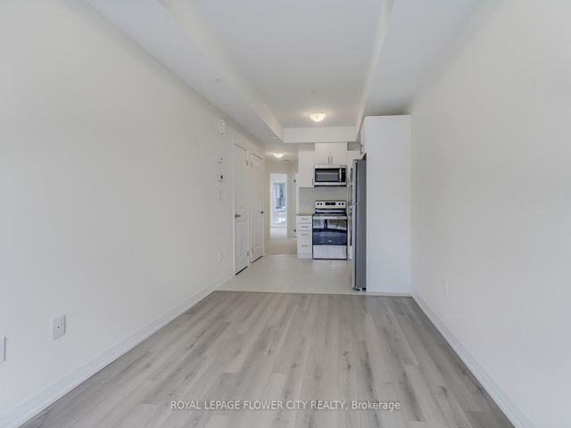 14 - 245 McLevin Ave