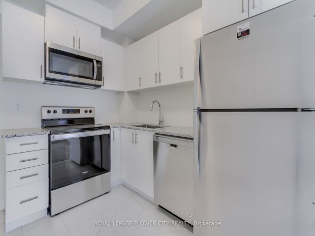 14 - 245 McLevin Ave