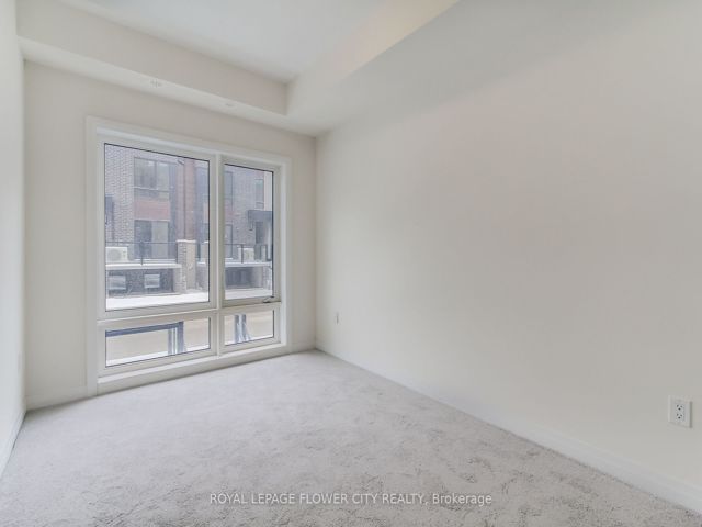14 - 245 McLevin Ave