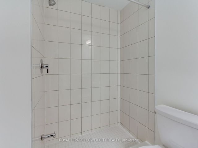 14 - 245 McLevin Ave