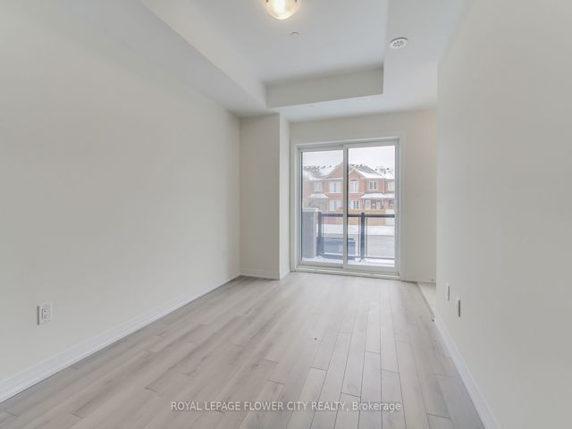 14 - 245 McLevin Ave