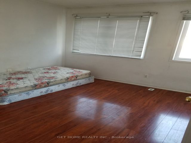 106 - 19 Rosebank Dr