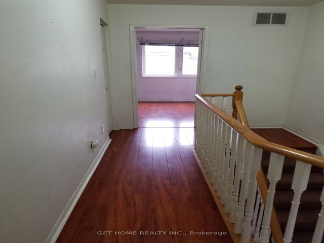 106 - 19 Rosebank Dr