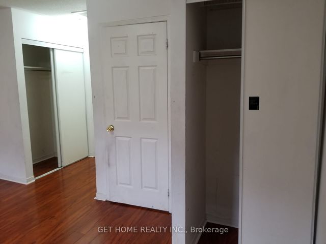 106 - 19 Rosebank Dr