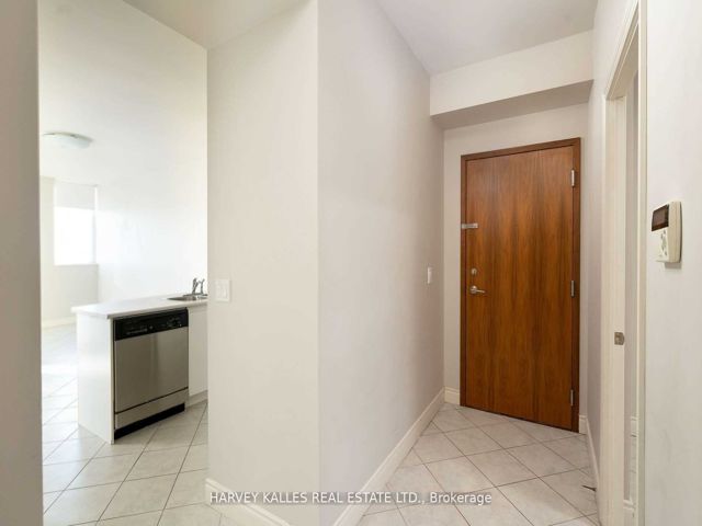 Ph 3401 - 60 Brian Harrison Way