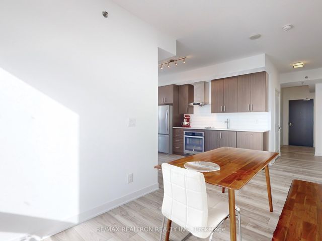 603 - 195 Bonis Ave