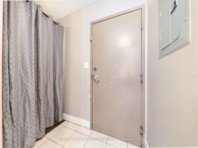 315 - 5235 Finch Ave