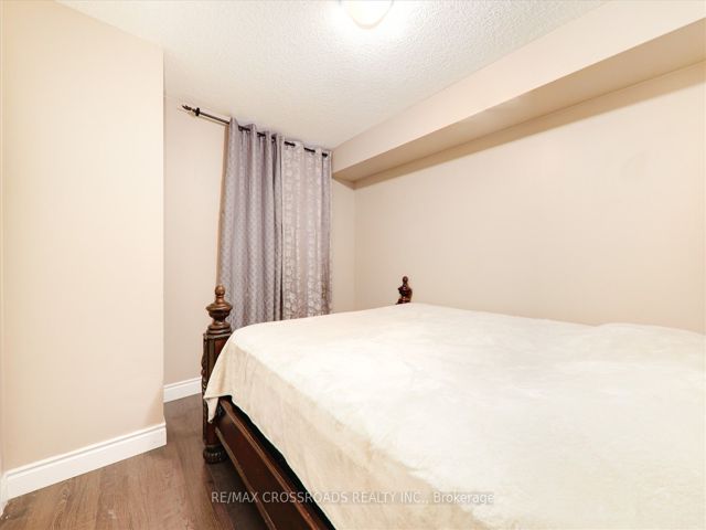 315 - 5235 Finch Ave