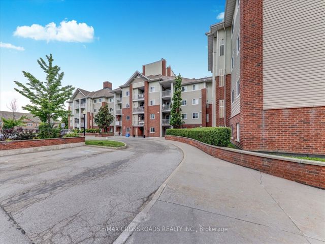 315 - 5235 Finch Ave