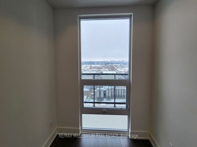 1216 - 1350 Ellesmere Rd