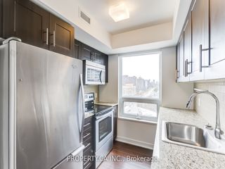 911 - 185 Bonis Ave