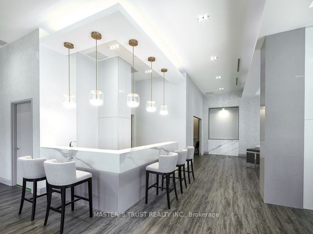 706 - 3121 Sheppard Ave E