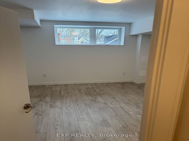 1 - 180 Clonmore Dr