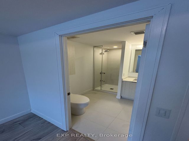 1 - 180 Clonmore Dr