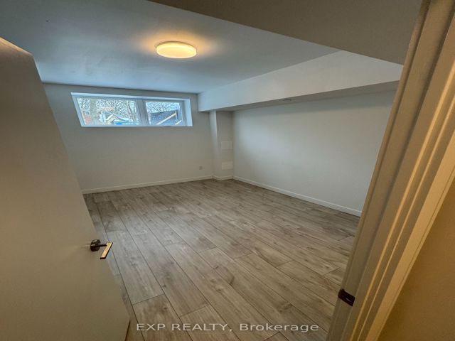 1 - 180 Clonmore Dr