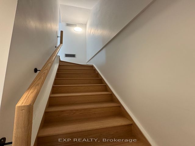 1 - 180 Clonmore Dr