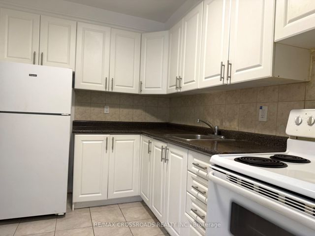 409 - 1181 Ellesmere Rd