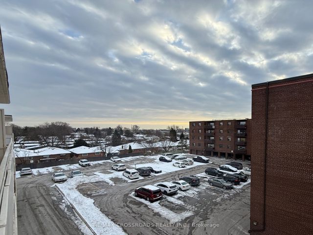 409 - 1181 Ellesmere Rd