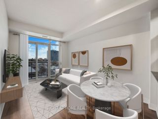 621 - 135 Village Green Sq W