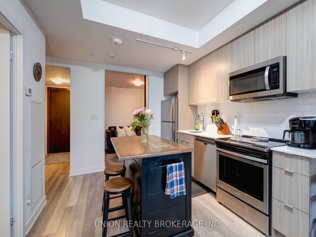 617 - 2799 Kingston Rd