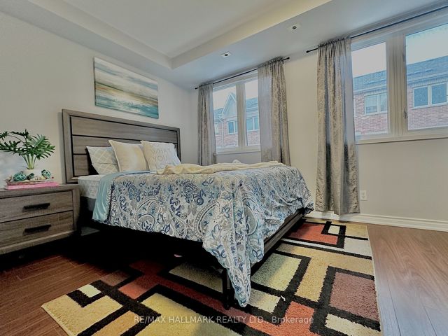 1107 - 28 Rosebank Dr