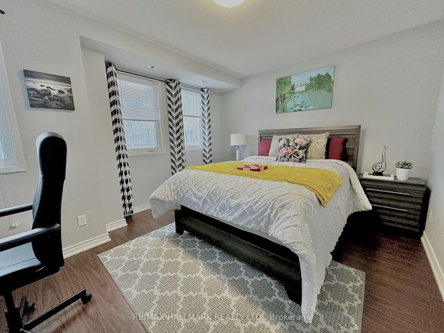 1107 - 28 Rosebank Dr