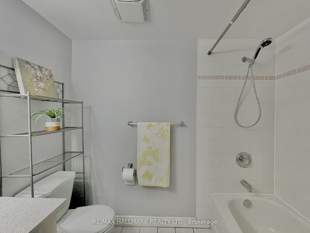 1107 - 28 Rosebank Dr