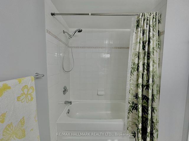 1107 - 28 Rosebank Dr