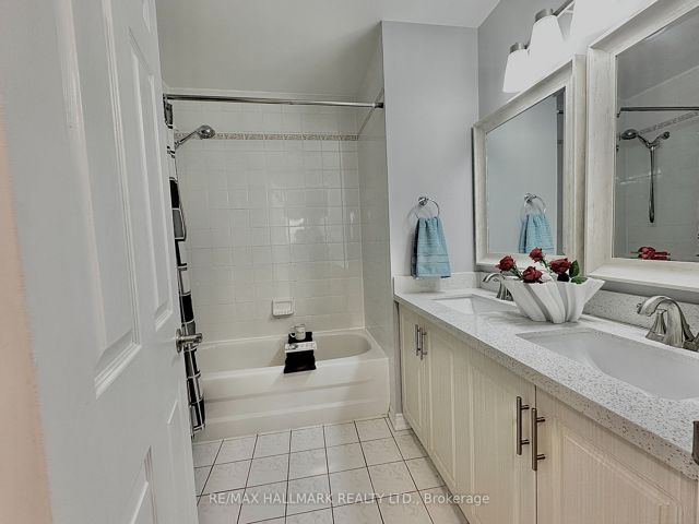 1107 - 28 Rosebank Dr