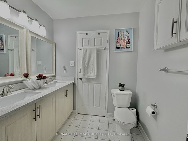 1107 - 28 Rosebank Dr