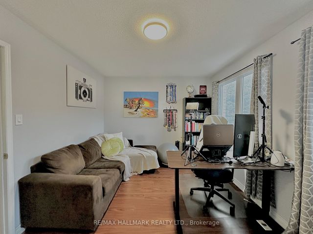 1107 - 28 Rosebank Dr