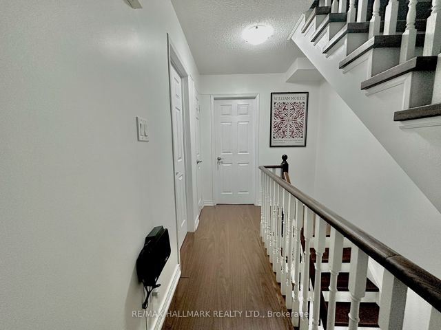 1107 - 28 Rosebank Dr