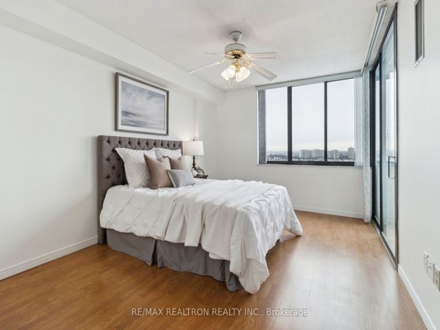 1911 - 2350 Bridletowne Circ
