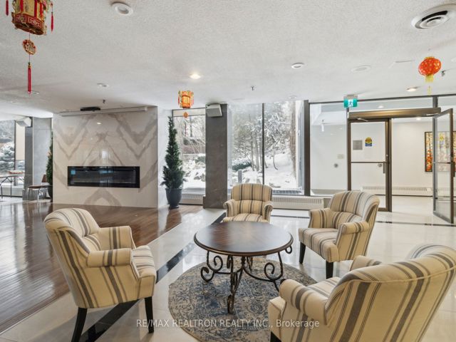 1911 - 2350 Bridletowne Circ