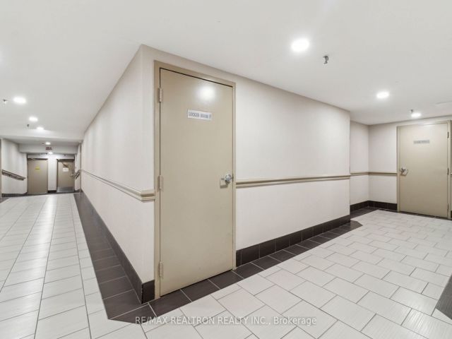 1911 - 2350 Bridletowne Circ