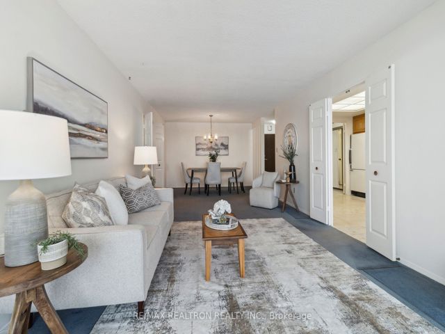 1911 - 2350 Bridletowne Circ