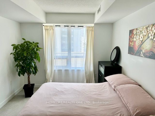 901 - 1346 Danforth Rd