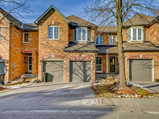 12 - 6400 Lawrence Ave E